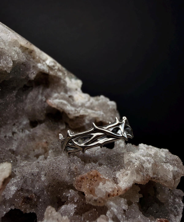 Thorn Ring