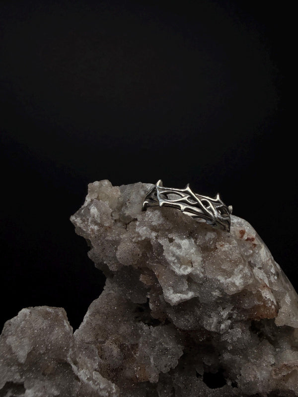 Thorn Ring