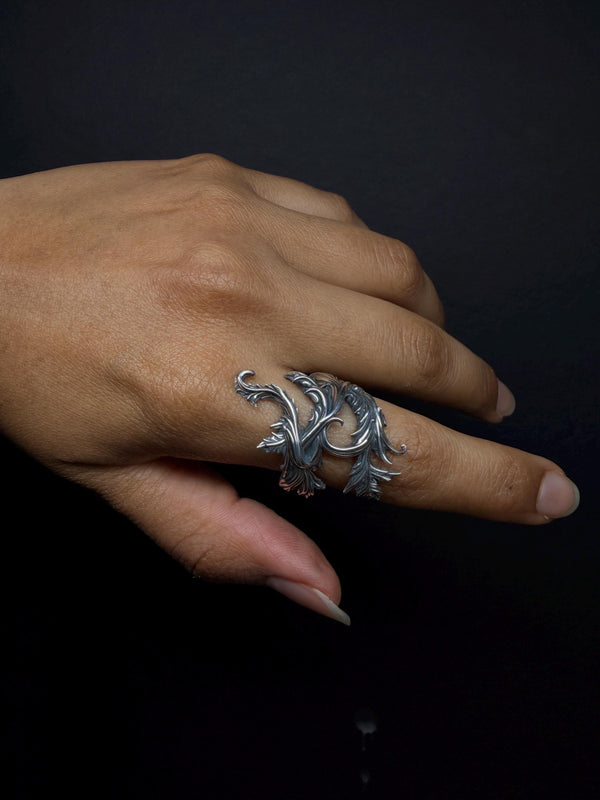 Entangled Vine Ring